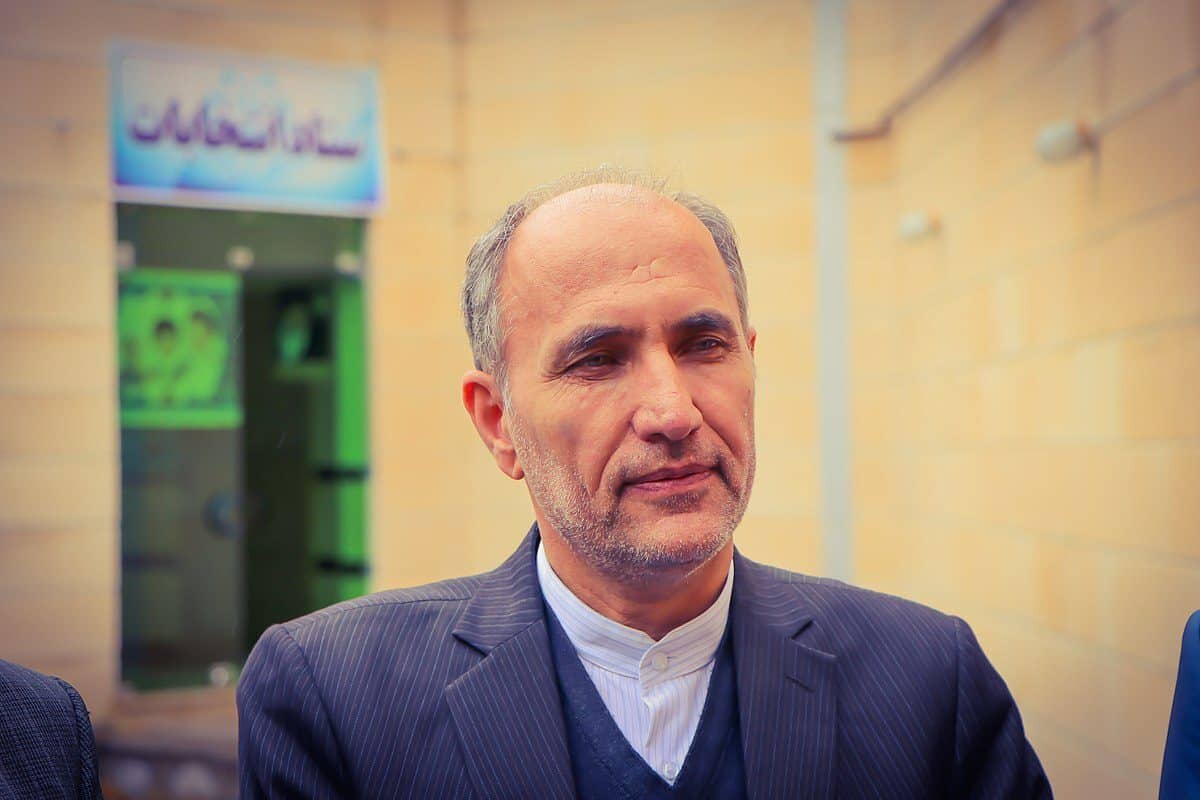 تصمیم نهایی در مورد تعطیلی پنجشنبه‌ها و ساعات کاری کارمندان هفته آینده در مجلس گرفته خواهد شد