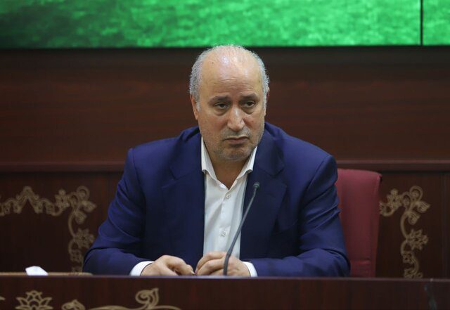 تاج: محدودیت‌ برای باشگاه‌ها بیشتر خواهد شد