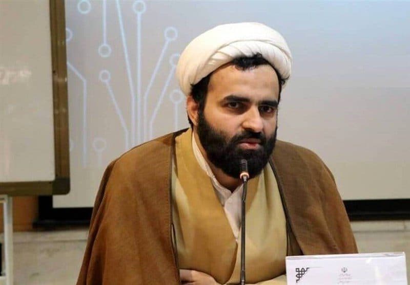 برخورد قانونی با معلم بلاگرها در مدارس دولتی و غیردولتی
