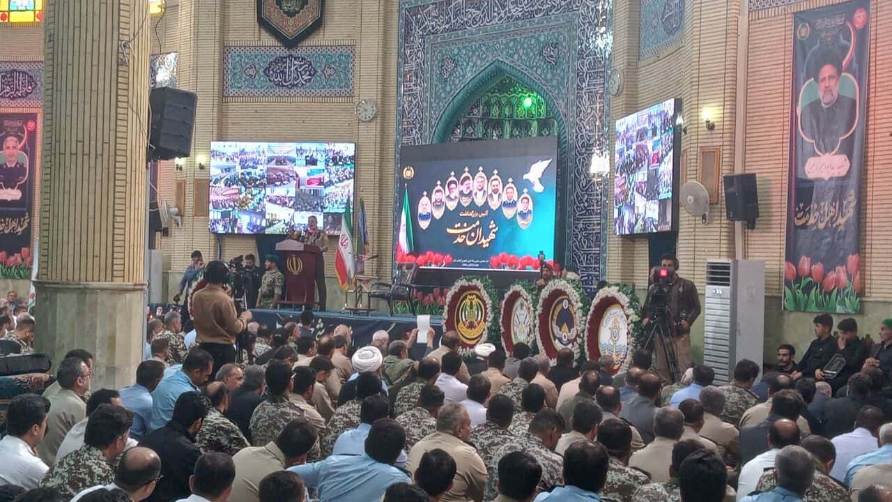 سرلشکر موسوی: ایران ایستاده و با قدرت به پیش می‌رود