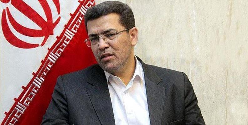 مصاحبه‌ای در مورد موافقت دفتر رهبر معظم انقلاب با تعطیلی شنبه‌ها نداشتم