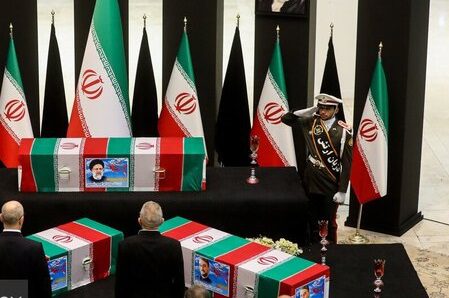 مراسم ادای احترام به پیکر رئیسی نشانه شکست تحریم‌های آمریکا بود