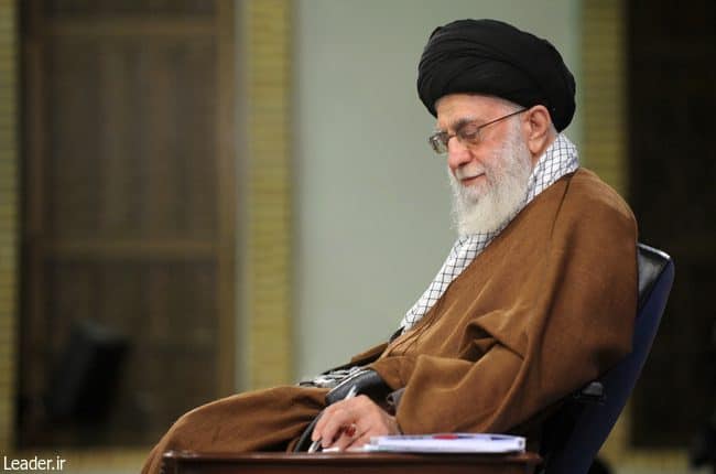 پیام تسلیت رهبر انقلاب به سیدحسن نصرالله در پی درگذشت مادر گرامی‌ایشان