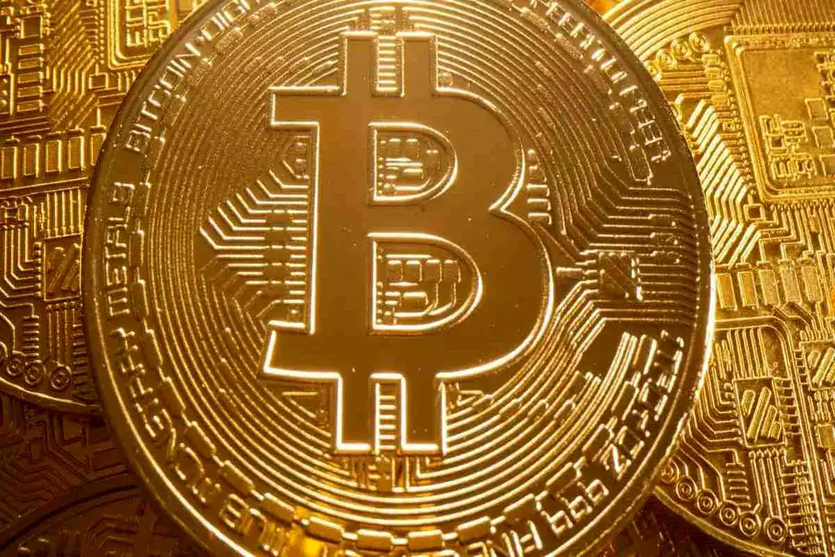 قیمت بیت کوین امروز ۱۰ خرداد