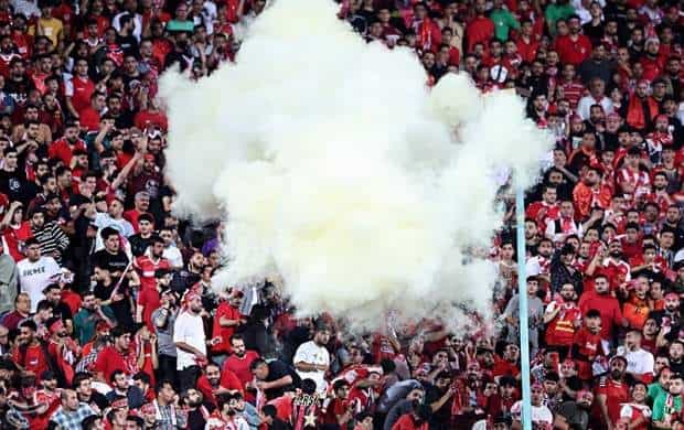 مردان از حضور در بازی پرسپولیس-سپاهان محروم شدند