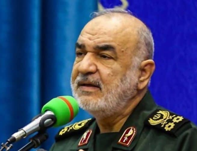 فرمانده کل سپاه به محل سانحه بالگرد رئیسی رفت