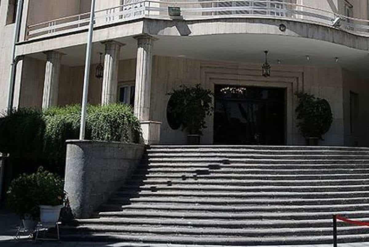 حقوق بازنشستگی ۳۵۰ میلیون تومانی روسای جمهور ایران واقعیت دارد؟