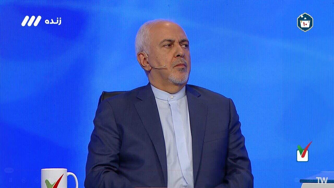 ظریف: در سیاست خارجی بسیار مهم است چه کسی در خیابان پاستور نشسته