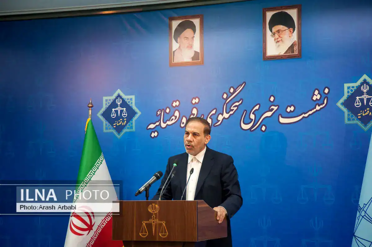 توقیف خودروهای مدل بالای متهم کوروش کمپانی