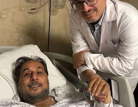 حال عمو قناد خوب است/ تصویری از او در بیمارستان !