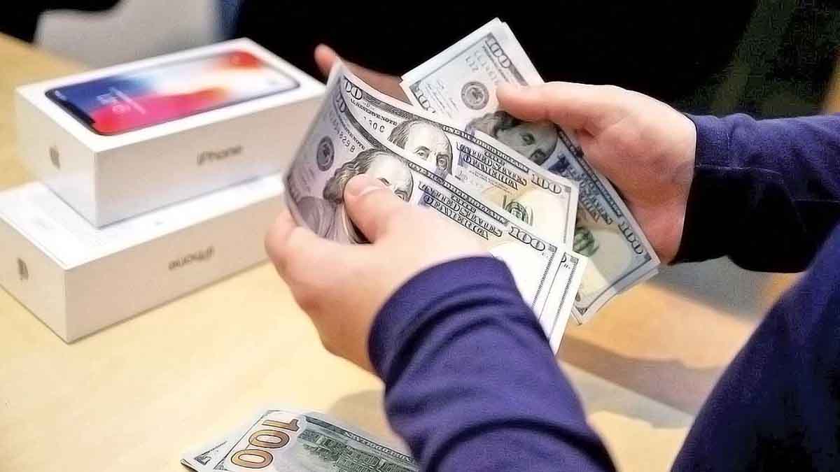 نابسامانی در بازار موبایل: کمبود گوشی‌های میان‌رده به علت سیاست‌های اقتصادی و نوسانات ارزی