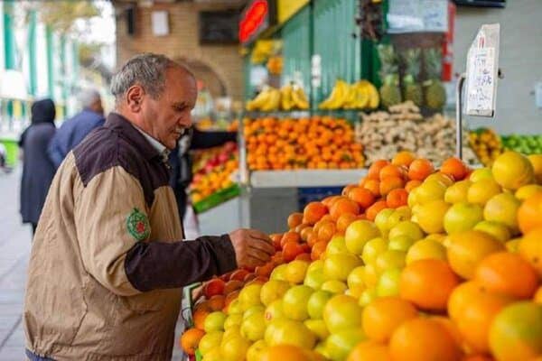 تاسوعا و عاشورای حسینی همه بازارهای میوه و تره‌بار تعطیل است
