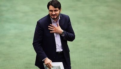 وزیر راه: آزادسازی قیمت بلیت هواپیما با دستور رییس قوه قضاییه متوقف شد