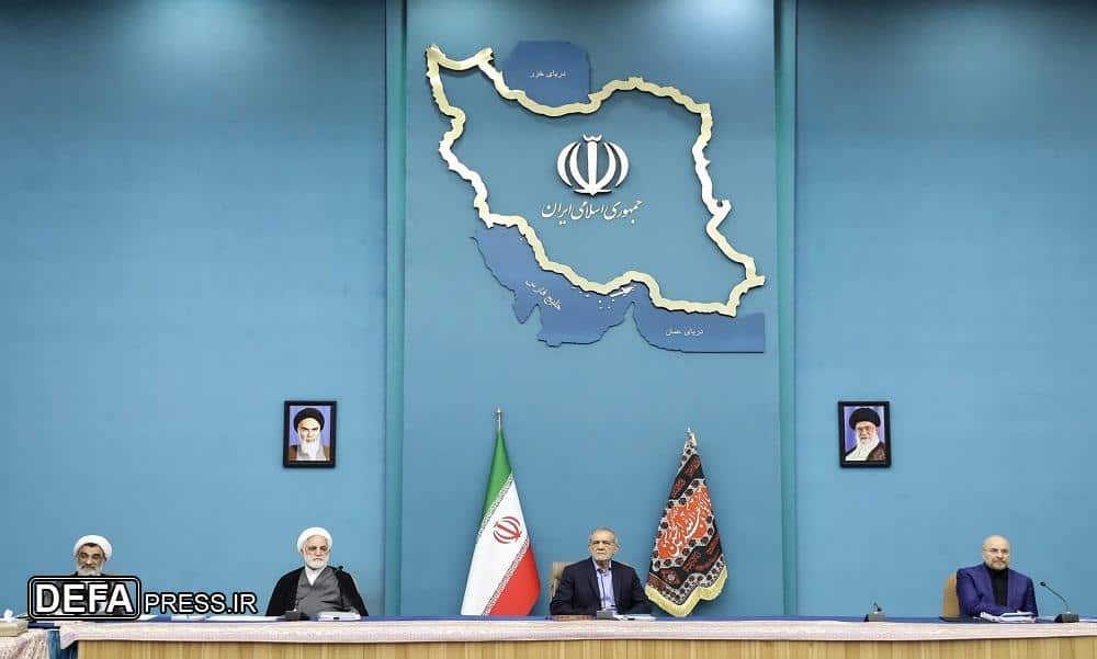 انتقاد رئیس‌جمهور از کیفیت پایین آموزش در مدارس و دانشگاه‌ها