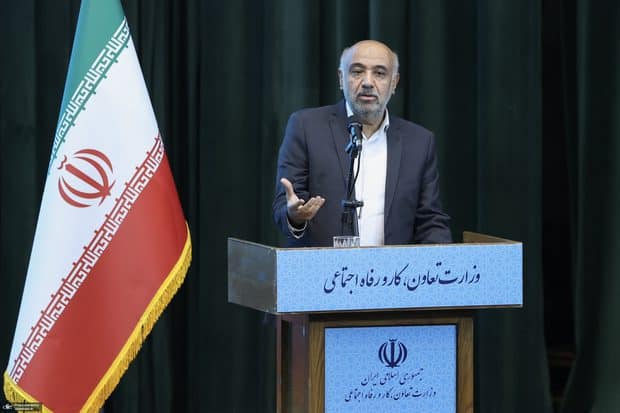 میدری، وزیر کار: «وفاق ملی» یعنی فرزندان انقلاب برای تحقق اهداف انقلاب کنار یکدیگر جمع شوند