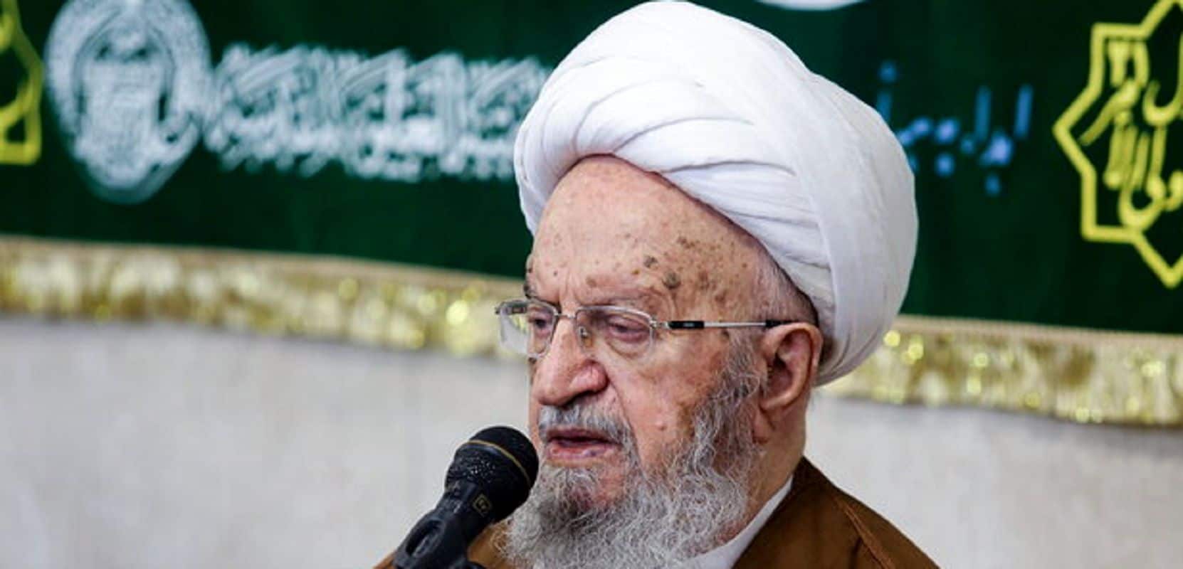 آیت‌الله مکارم‌: استفاده از نصف خمس برای کمک به مردم لبنان مجاز است