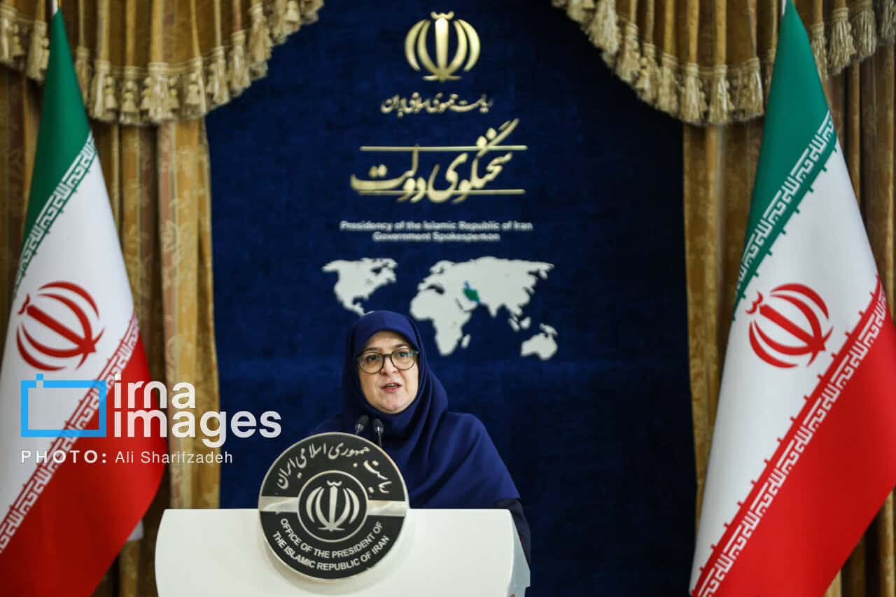 سخنگوی دولت: بدون آمادگی مردم افزایش قیمت بنزین نخواهیم داشت