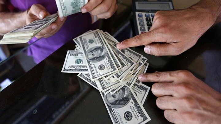 دلار ۶۵ هزار تومانی هم خریدار ندارد