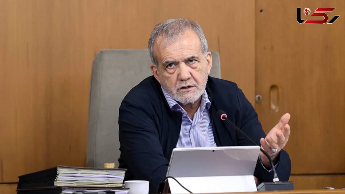 در جلسه هفتگی رئیس جمهور با رهبر انقلاب انجام شد؛ بررسی مسائل اقتصادی کشور، راه برون‌رفت از آنها و لایحه بودجه سال آینده