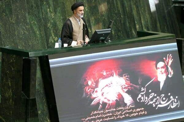 تغییر در سیاست‌های هسته‌ای کشور در شرایط خاص فعلی امری بدیهی است