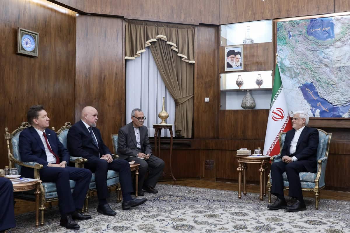 عزم ایران و فدراسیون روسیه بر توسعه روابط است