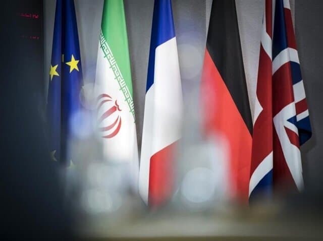 نه دیپلماسی عزّت‌مندانه‌ای در کار است، نه کرامت ملّت ایران پشیزی اهمیت دارد