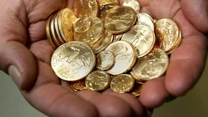 قیمت سکه همچنان کاهشی است