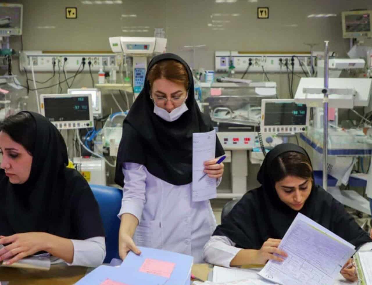 اضافه‌ کاری پرستاران حدود ۲.۲ دهم برابر افزایش می یابد