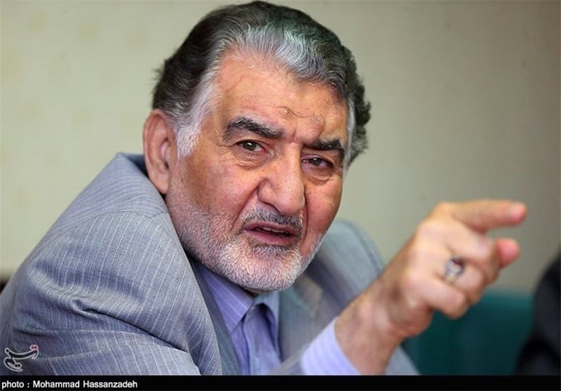نرخ واقعی دلار با توجه به شرایط اقتصادی بسیار پایین‌تر از نرخ فعلی است