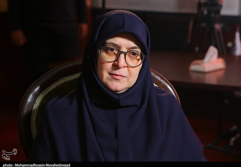 هرکس به نظام باور دارد به دولت کمک کند
