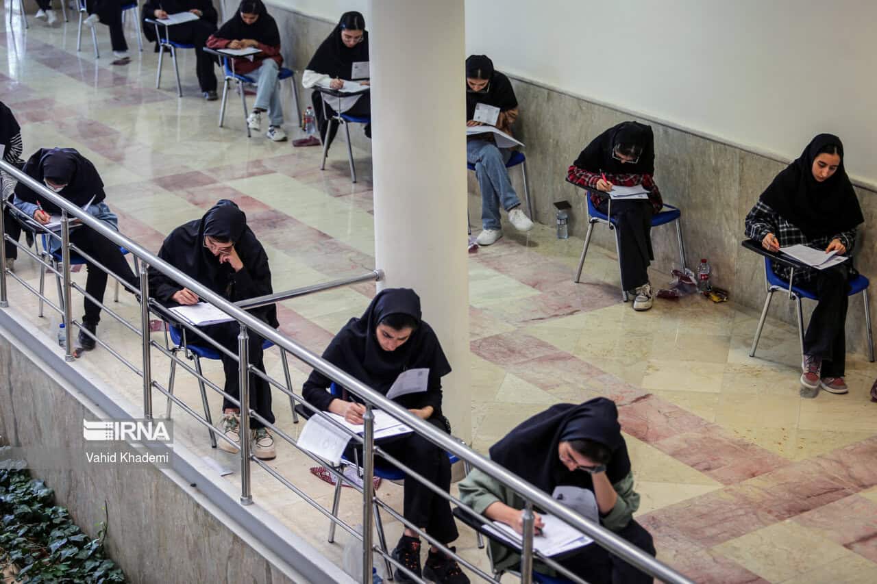 نام‌نویسی کنکور ۱۴۰۴ تا چهارم دی تمدید شد
