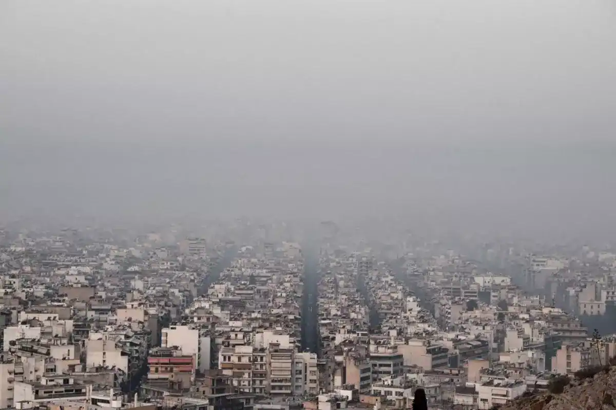 آلودگی هوا؛ بحران خودروهای فرسوده و سوخت ناپاک در ایران
