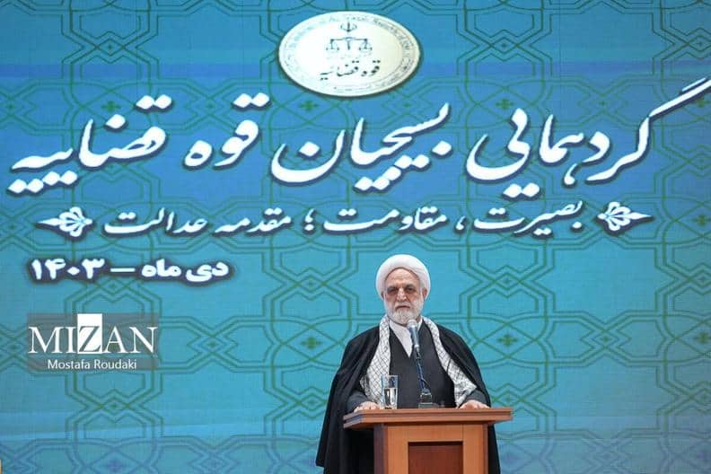نهم دی ماه با هوشیاری و بصیرت مردم توطئه‌های چندین ساله و پرهزینه دشمنان خنثی شد