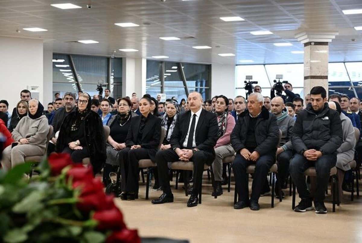 علی‌اف: هواپیمای ما هدف شلیک از زمین قرار گرفت