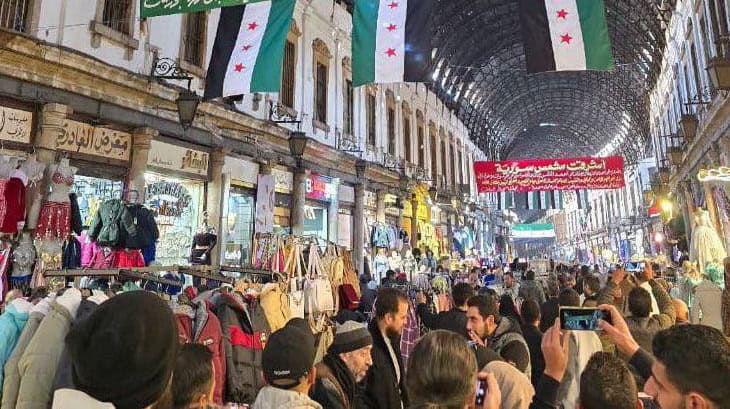 تناقضات در میدان دمشق: حمله به محور مقاومت با اتهامات بی‌اساس