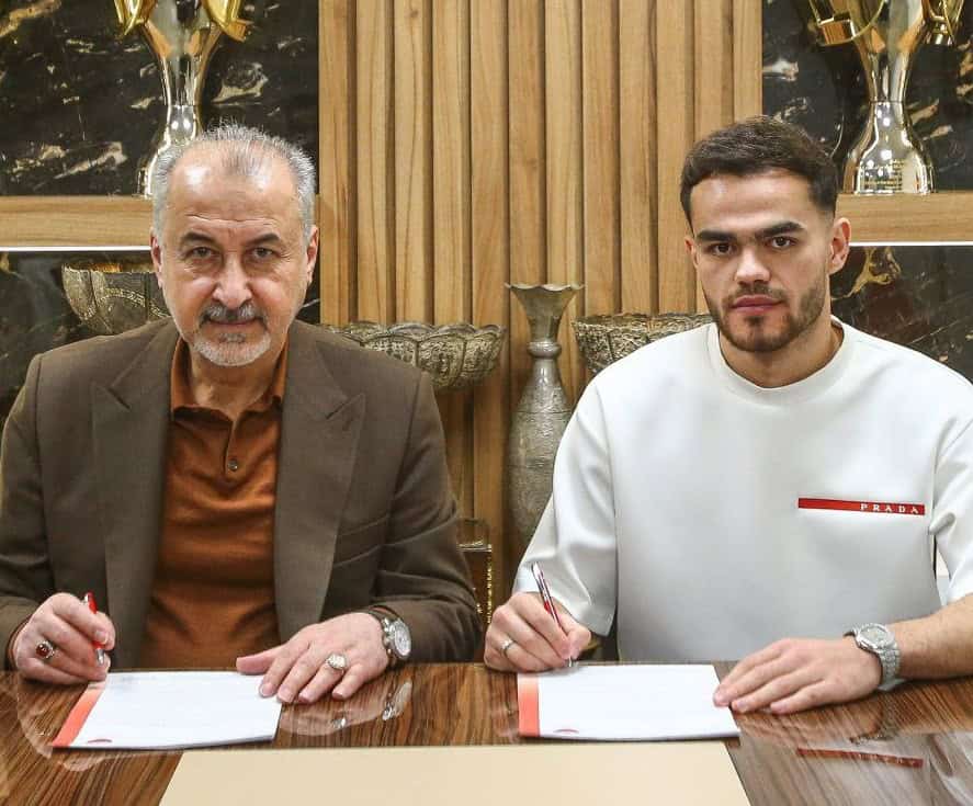 اورونوف با پرسپولیس تمدید کرد