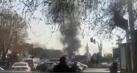 یک مغازه در بازار تجریش طعمه حریق شد