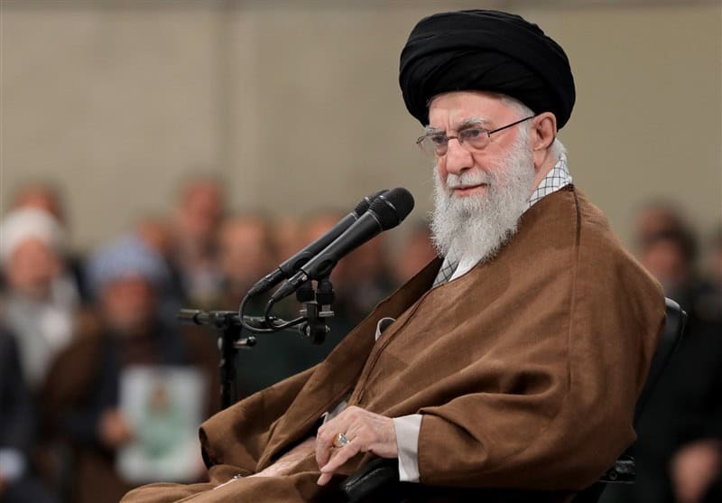 رهبر انقلاب: شهید سلیمانی ایران را حرم اطلاق می‌کرد