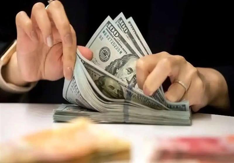 چرا نرخ ارز در بازار غیررسمی جهش کرد؟ تحلیل چهار روایت و دلیل اصلی