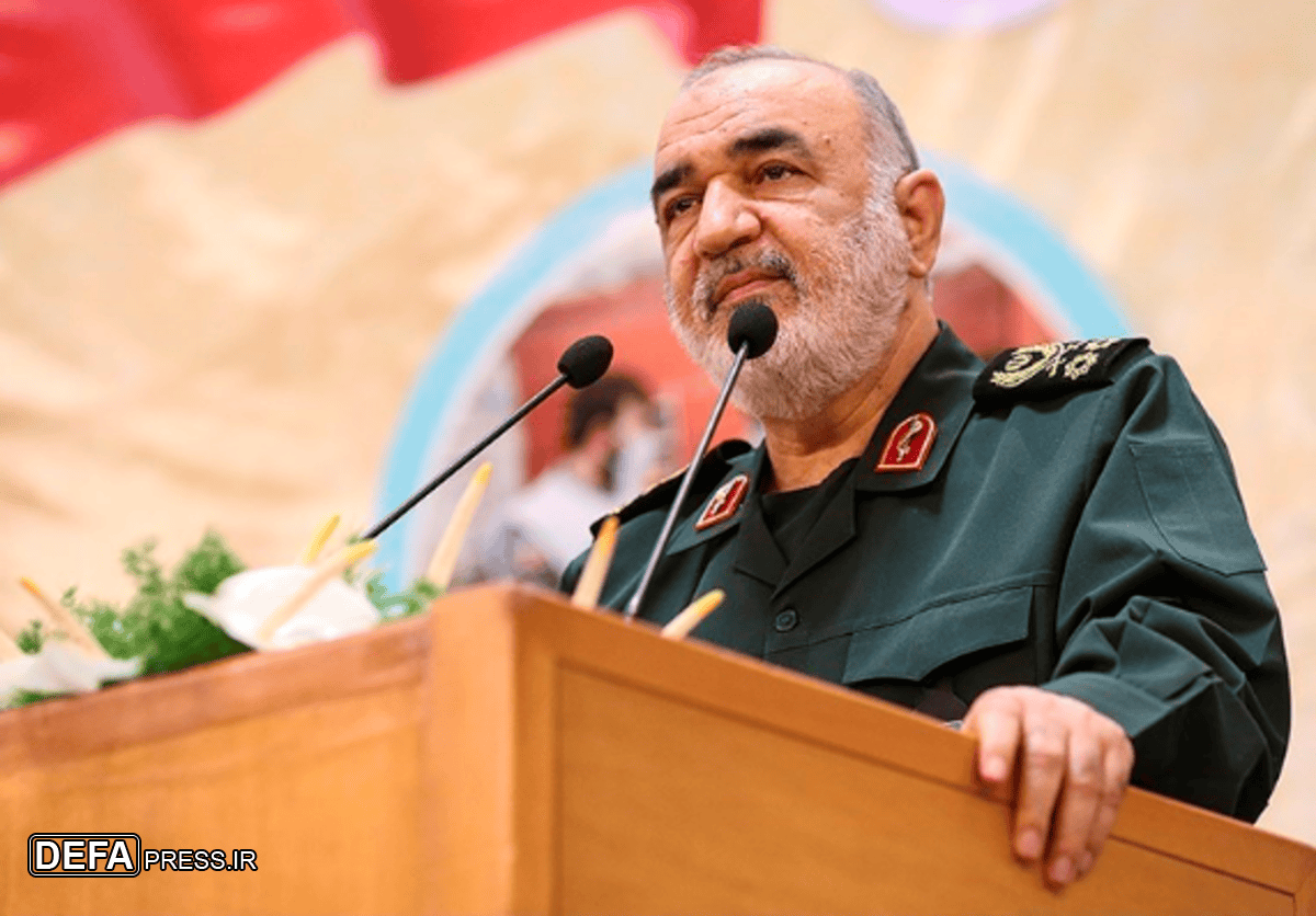 سرلشکر سلامی: ایران کشور دیگری را میدان نبرد خود قرار نمی‌دهد