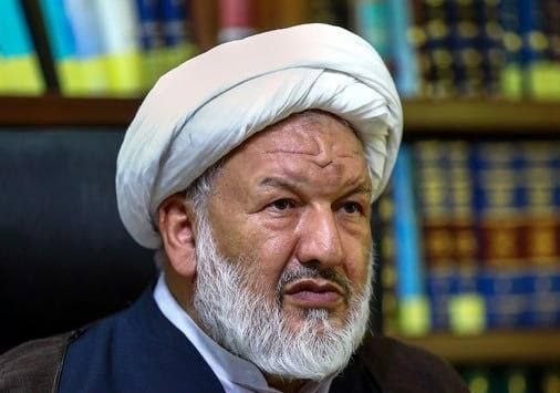 پیکر حجت الاسلام شهید علی رازینی در قم تشییع می‌شود
