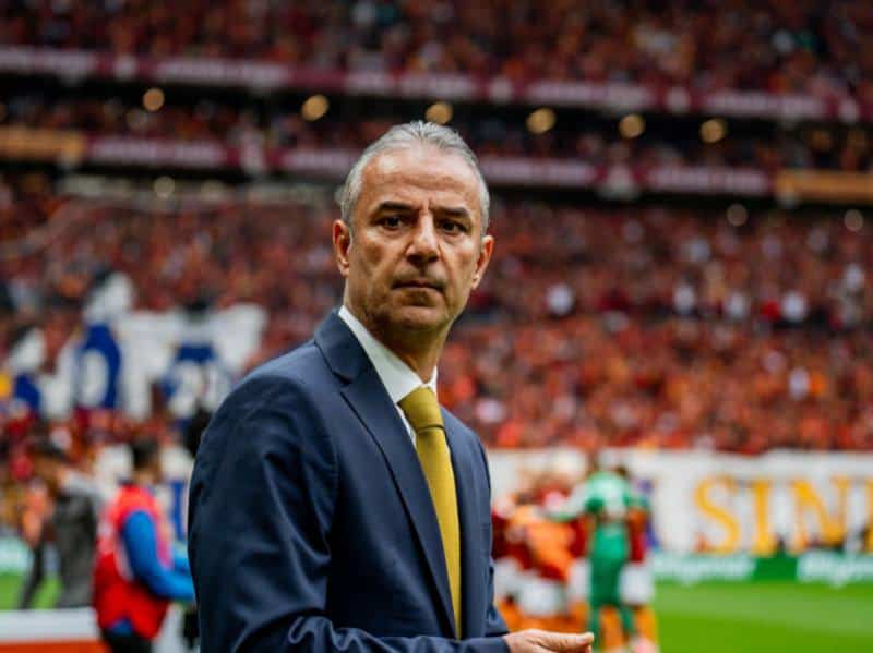 اسماعیل کارتال سرمربی جدید پرسپولیس ایران شد.