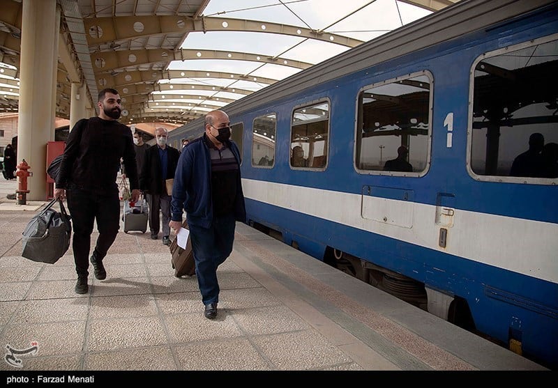 فروش بلیت قطار مسافری با افزایش قیمت ۲۵ درصدی آغاز شد