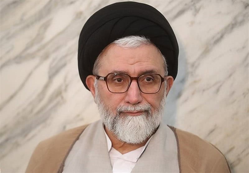 خطیب: عناصر وارداتی در سیستان و بلوچستان ناامنی می‌کنند