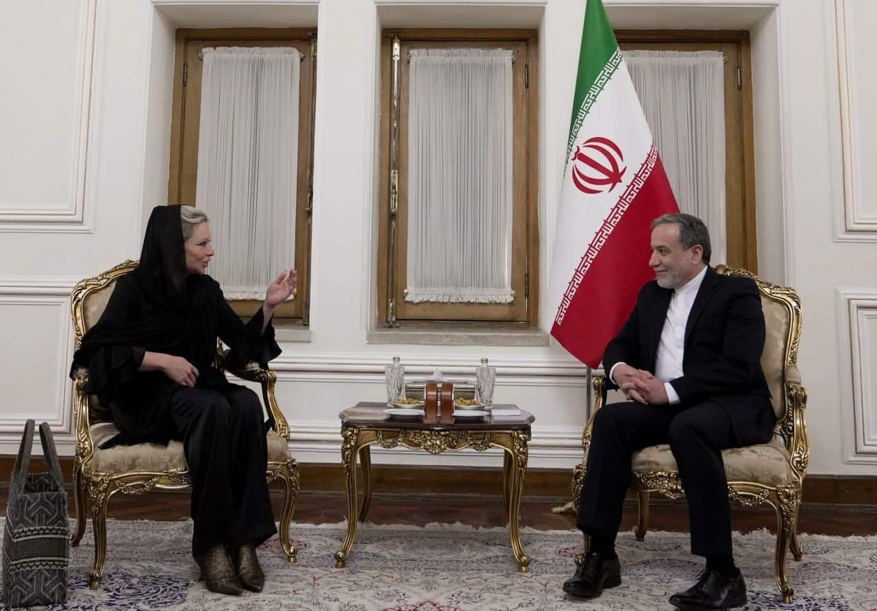 عراقچی بر اهمیت حفظ فضای تفاهم ملی در لبنان تاکید کرد