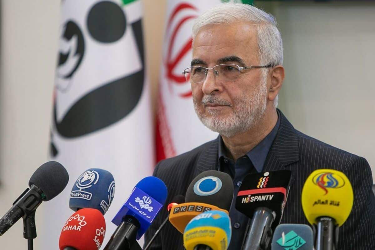 وزیر کشور: اتباع غیرمجاز فرصت‌های شغلی بسیاری را از ما گرفته‌اند