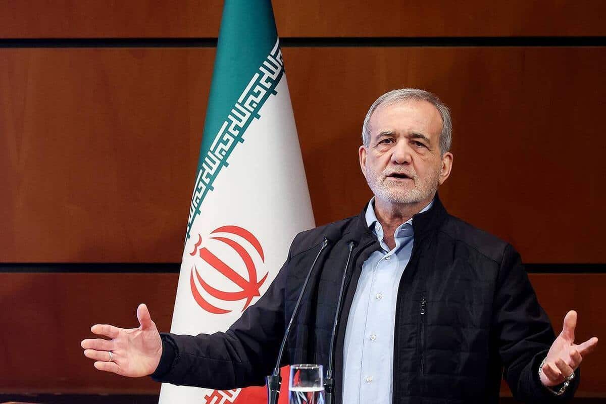پزشکیان: تهدید می‌کنند مراکز اتمی ما را می‌زنند؛ صدتا از آنها را بزنید هزار تا می‌سازنند