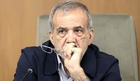 برخی وزرای ما در جریان کمبود برق و گاز کم می‌آورند به همدیگر گیر می‌دهند