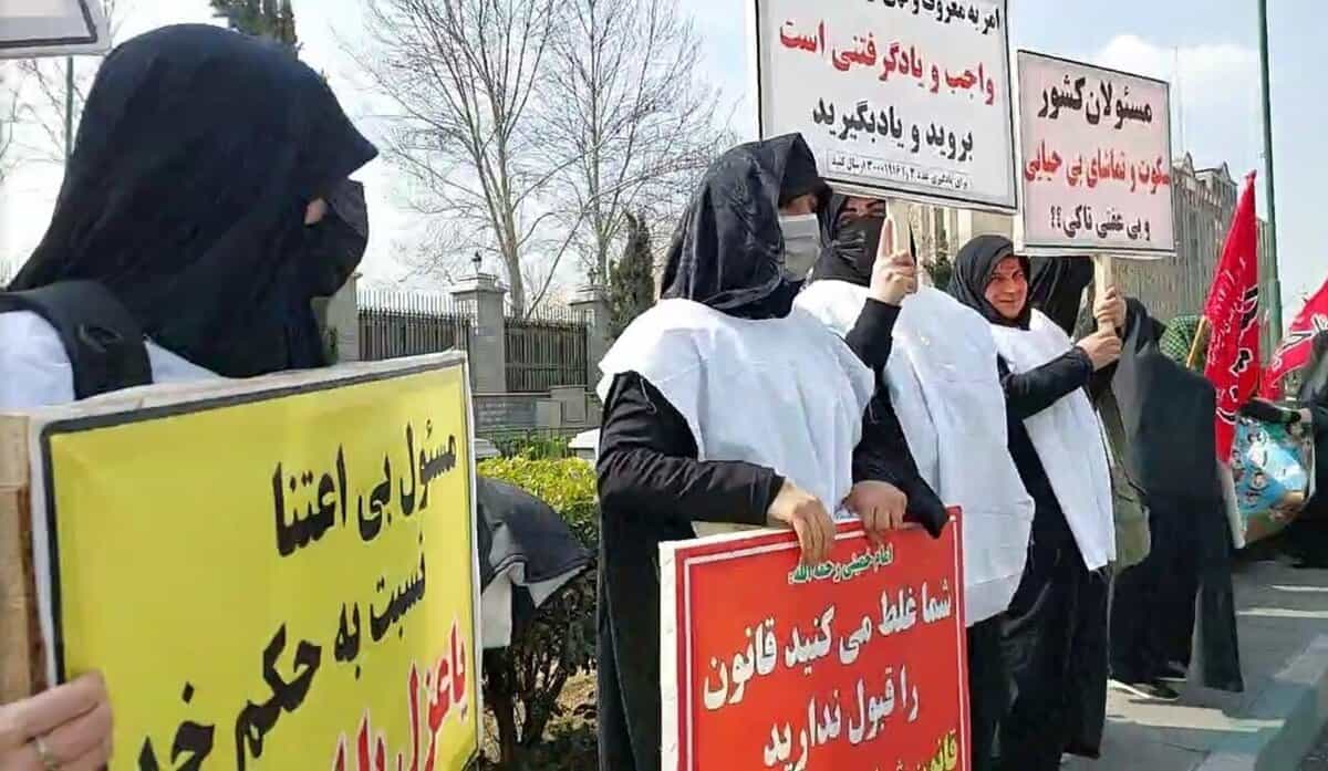 دلواپسان حجاب؛ فرافکنی بحران‌ها