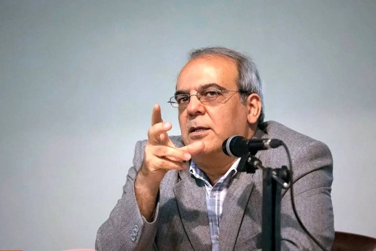 عباس عبدی: تندروها نانشان در جنگ است، انتظار همراهی مردم بیهوده است
